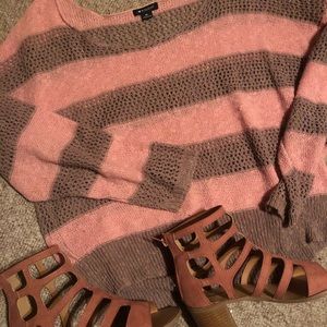 Pink & tan XL crop sweater 3.5 inch sleeve